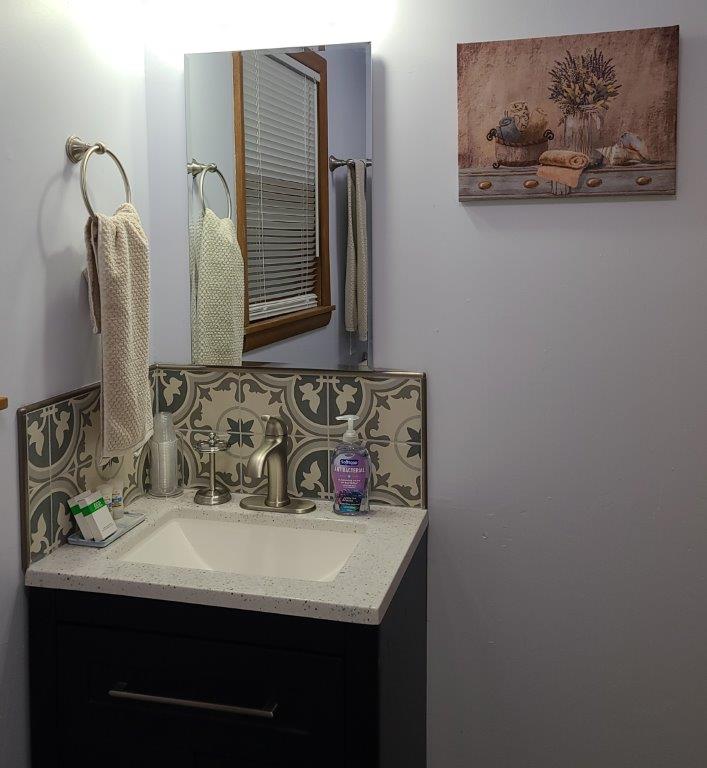 bathroom vanity